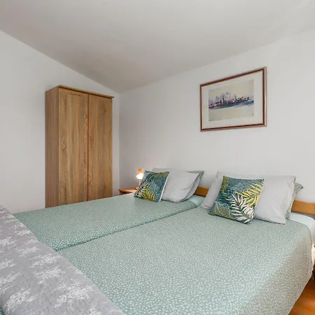 Apartment Komfortables Nur 600 Meter Zum Und Zum Unesco-weltkulturerbe